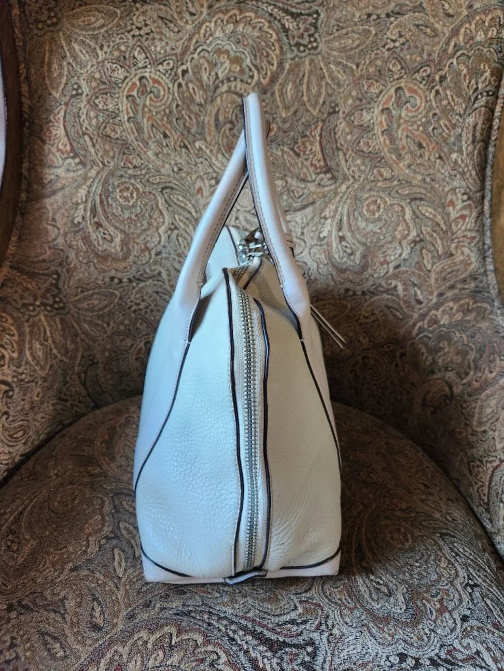 Coach pebble leather large Bleecker Preston satchel Beige Buffalo no strap